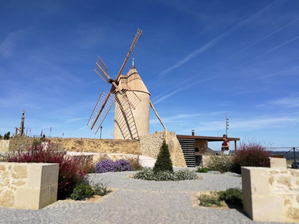 Moulin de DURBAN Moulin de DURBAN